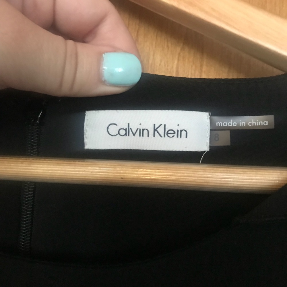 Calvin Klein Little Black Dress - SZ 8 🖤 - Picture 3 of 4